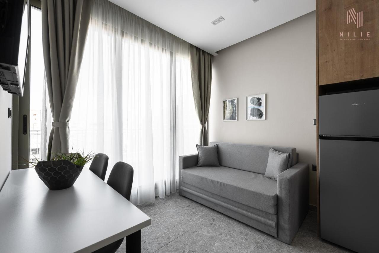 The Skysphere, Nilie Hospitality Mgmt Apartment